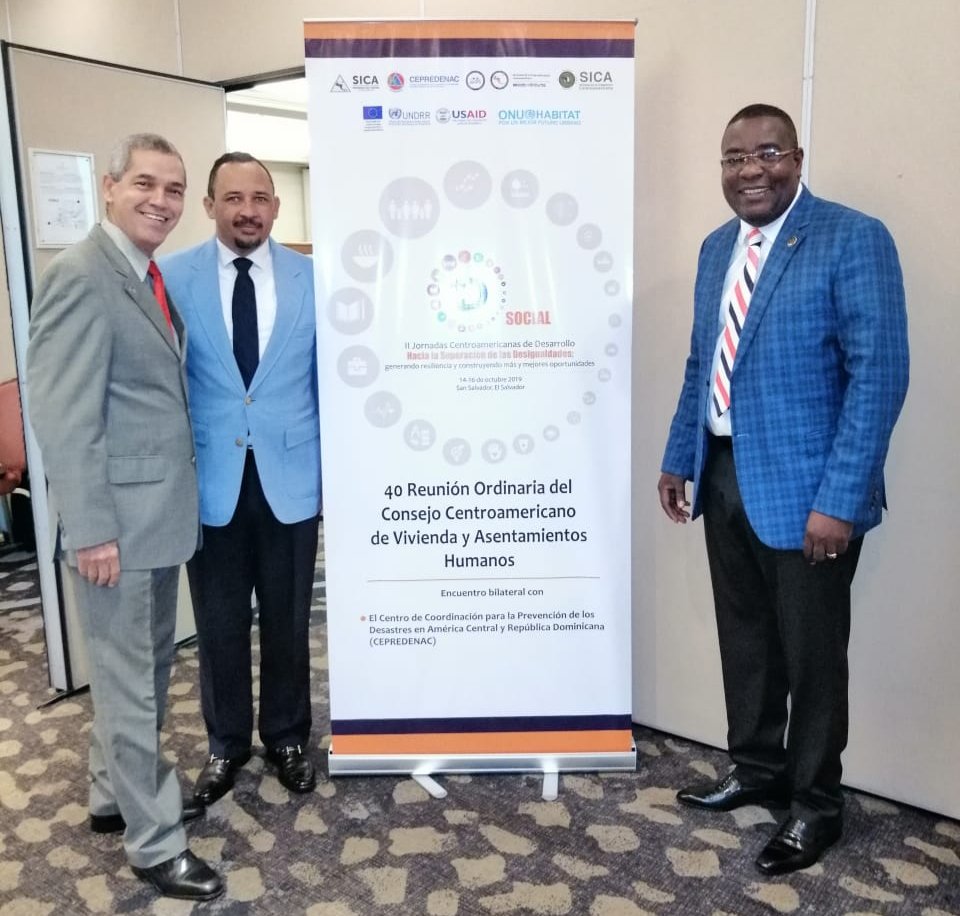 mivedrd's tweet photo. El Salvador | Funcionarios de la institución, en representación del director general del INVI, @mayoescoto participan en la XL Reunión del Consejo Centroamericano de Vivienda y Asentamientos Humanos #CCVAH en Las II Jornadas Centroamericanas de #DesarrolloSocial @SgSisca https://t.co/uQAiAPxd57