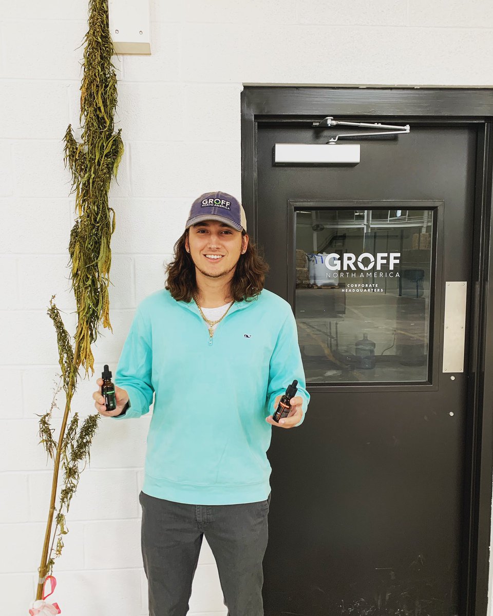 xBRYCExxx's tweet photo. Help lead the #HempRevolution with me! Follow @FarmacyPartners and @groff_na #Onward #Hemp #CBD #PAHEMP #Farming https://t.co/s12oqPXjlG