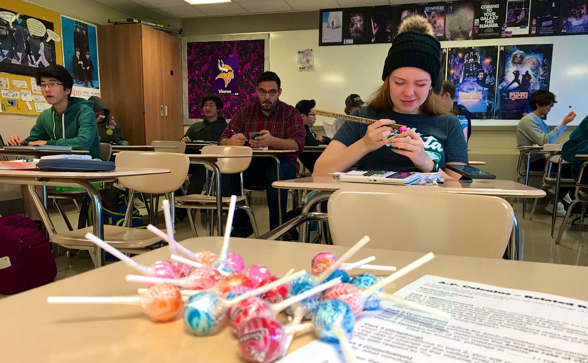 therealmrcroatt's tweet photo. In #APCalculusBC, we are sucking with a purpose! #RelatedRates #One91 @sisistar13 https://t.co/IVR3LqkrYN