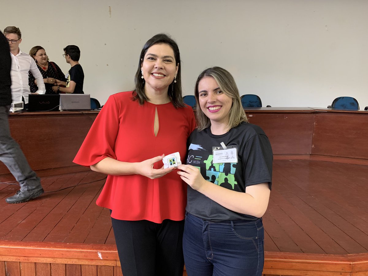 Encerramos a primeira palestra do dia. Estamos em intervalo mas já já retornaremos para a nossa programação!