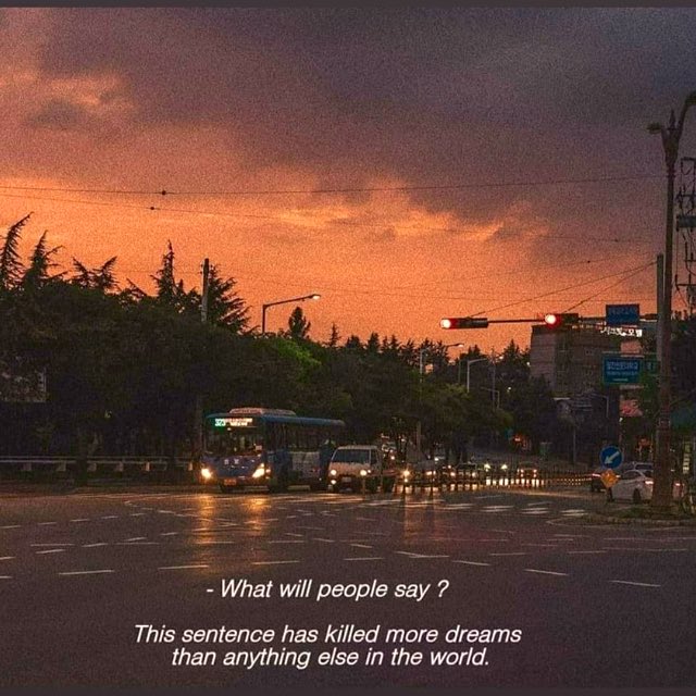 RandaAlessa's tweet photo. Deep ✨ https://t.co/MWwvfGjejO