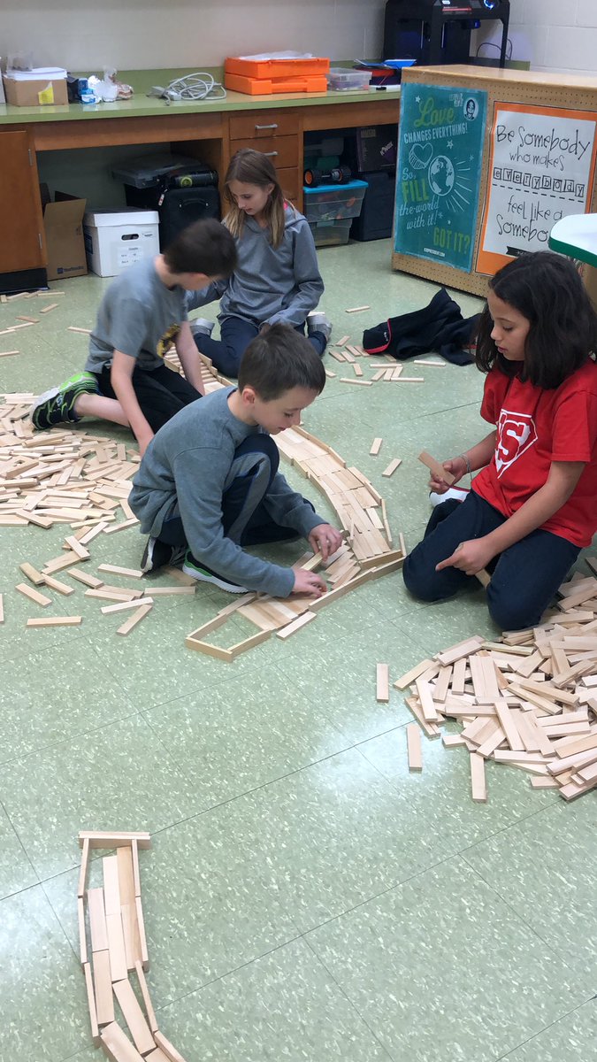 NSFairport's tweet photo. Getting right back at it in the @NSHACKLab after a long weekend!  @NSFairport @FCSDtweets https://t.co/UDxrwmOg0h