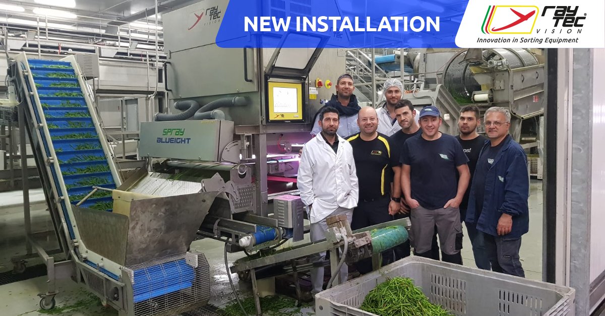 Raytec_Sorting's tweet photo. Greetings from our team in Ortoverde, where our Spray is sorting green beans! Thanks to the client for trusting our technology, and to our team for making it possible day after day. #raytecteam https://t.co/E87PrMdhFf