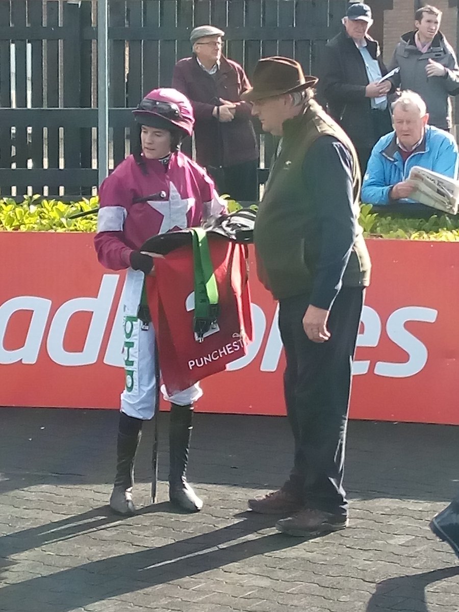 JoeSeward1's tweet photo. Superb form of @tuvastables continues as #BeaconEdge lands the @BangorRaces Maiden hurdle under @rachaelblackmor
I think the winner would have won even if #TheVeryMan stayed up
The winner was @NRichardsRacing won a bumper @ayrracecourse before joining Noel Meade
#Punchestown https://t.co/ugfWitmTwf