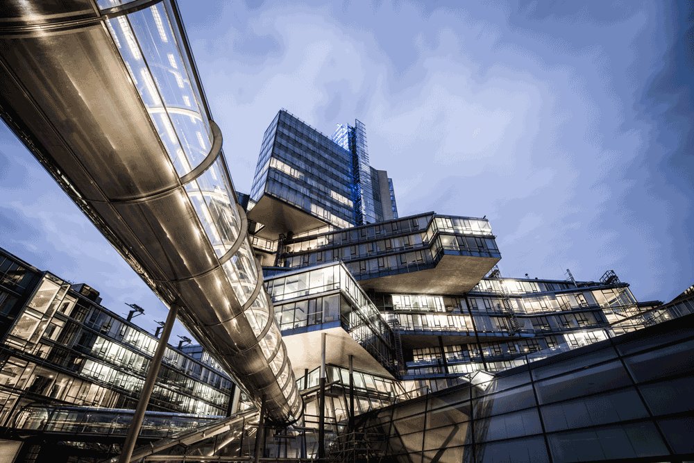 Congratulations to Volker Sander, who was named the 1900 #UPOTY Hourly Runner Up for ’Modern Times’. View all the winning photos here: cbre.co/UPOTY2019