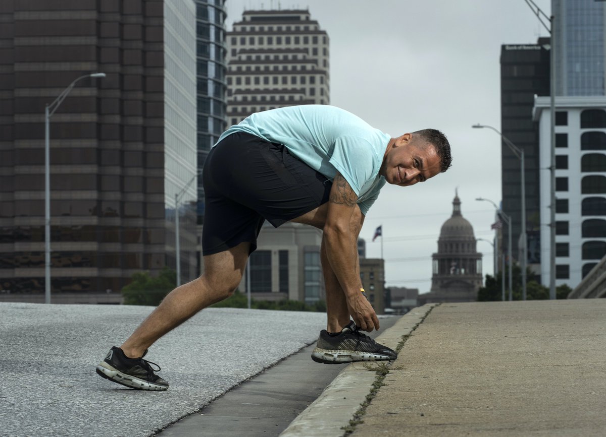 BibRave's tweet image. Meet the race ambassador for the @Statesman @Cap10K - @iramjleon!

As president of @AustinRunners Iram is an inspiration to all runners.

Join him at the largest 10K in Texas on 4/5/20!

👉 cap10k.com

Code "BIBRAVE2020CAP10K" gets you $5 OFF! 

#BibChat #Cap10KBR