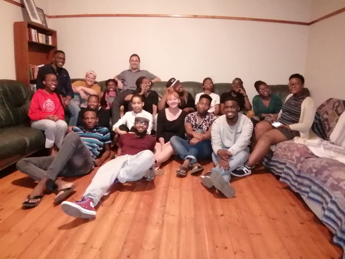 ANSOC_UJ's tweet photo. #ASFWEDNESDAYS #ASFBUZZ  dinner , great talk hey echo house https://t.co/KeO6kaMuRf