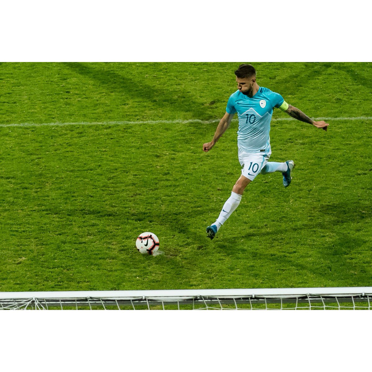 jan_mlakar's tweet photo. Gettin ready for Euros ⚽️🇸🇮 #U21EURO https://t.co/ERxuZWO2uR