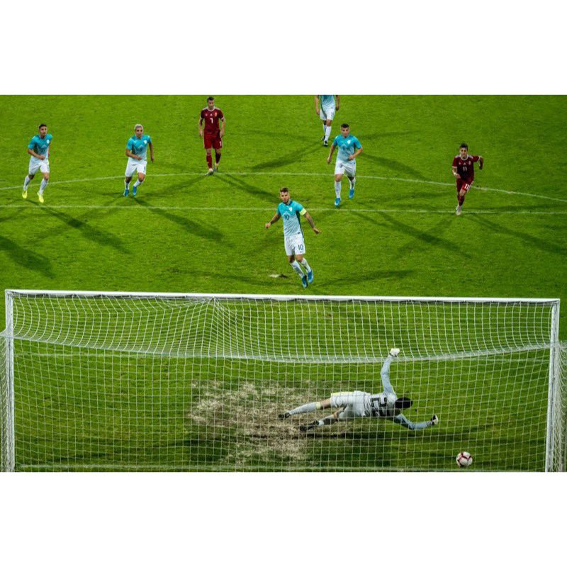 jan_mlakar's tweet photo. Gettin ready for Euros ⚽️🇸🇮 #U21EURO https://t.co/ERxuZWO2uR