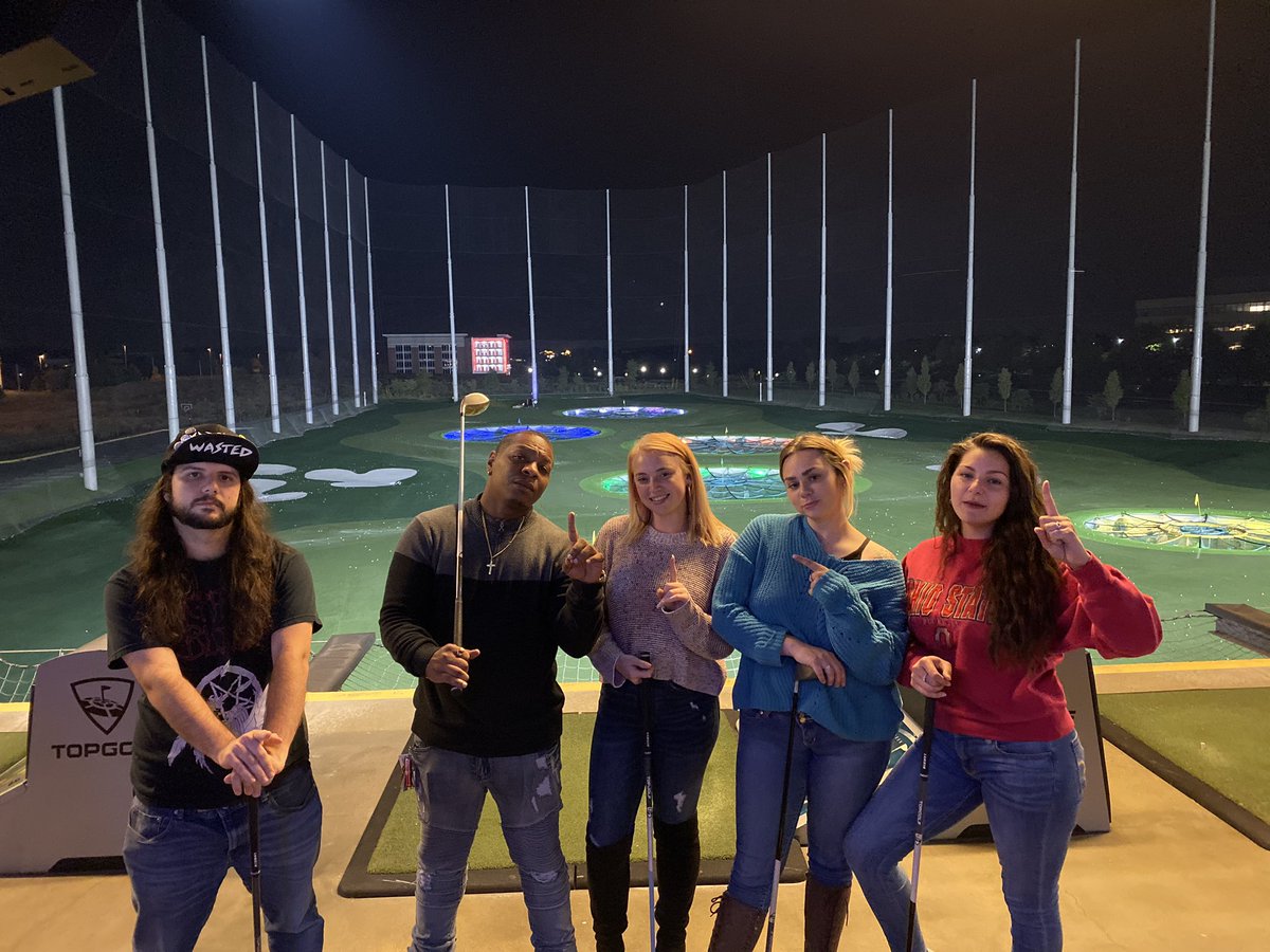 #TeamBuilding with the team at Top Golf. We had a lot of fun, went over the NEW Trade In Promo that AT&amp;T just launched today. We are ready to work our Ranson off for my Birthday Weekend. LETS GO!!!!!!!