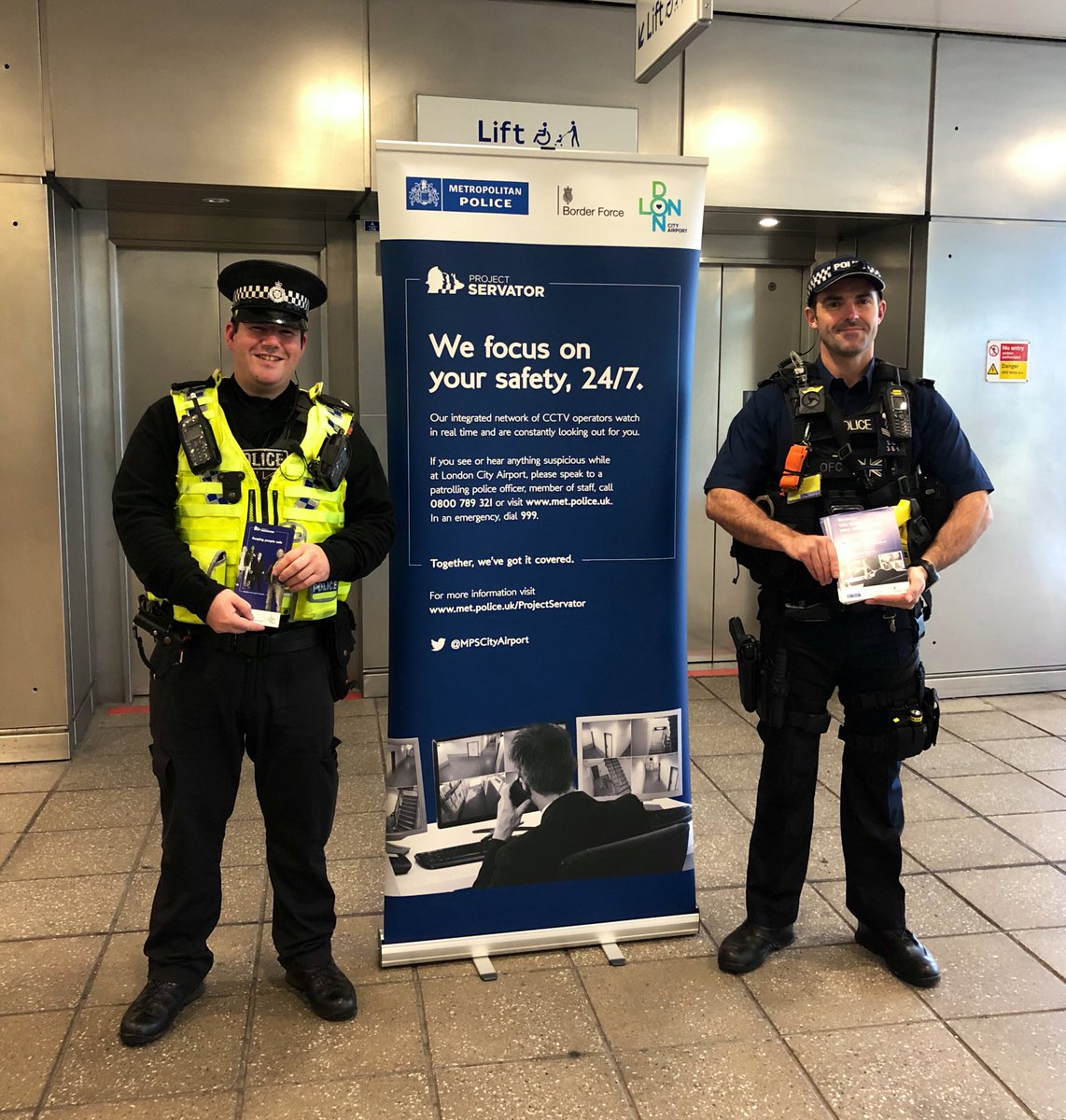 MPSCityAirport's tweet photo. Today we hosted our colleagues from the Ministry Of Defence Police @MODPolice. Together we delivered the #ProjectServator message @LondonCityAir Land/Airside #airportpolicing #togetherwevegotitcovered #jointupworking https://t.co/35fC4UypjU
