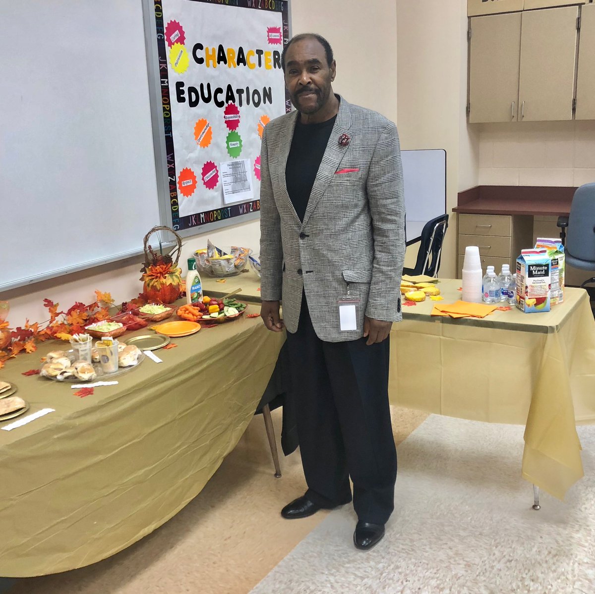 Happy Bosses day to Mr. Jim Harris! Thank you for filling in for Ms Evans. We appreciate you both for your guidance and leadership!