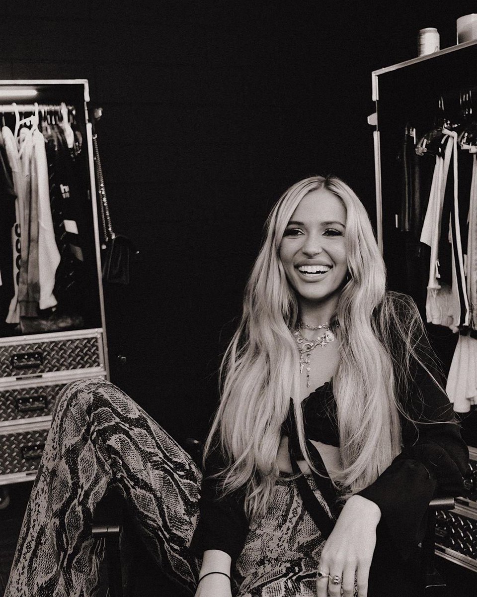 lennonstella's tweet photo. today has been a day https://t.co/iZUzooYClR