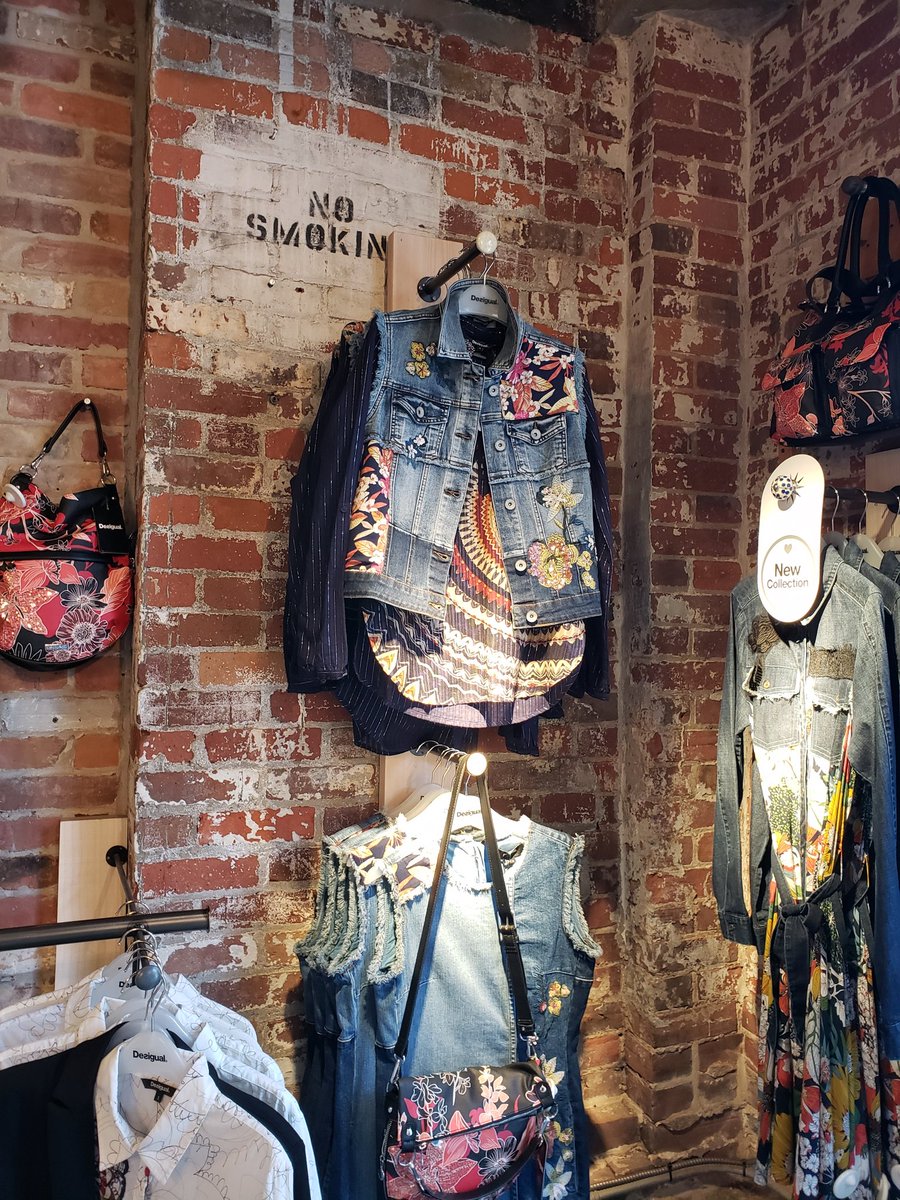ticklishchicken's tweet photo. On our trip to Toronto we came across an authorized @desigual shop. Did you know Vancouver has one too? @angelhandpaint offers the #Desigual line and one of a kind pieces by artist Jackie Haliburton. Clothing that makes you stand out in a crowd. #vancouverfashion https://t.co/fiPzdHW2TM