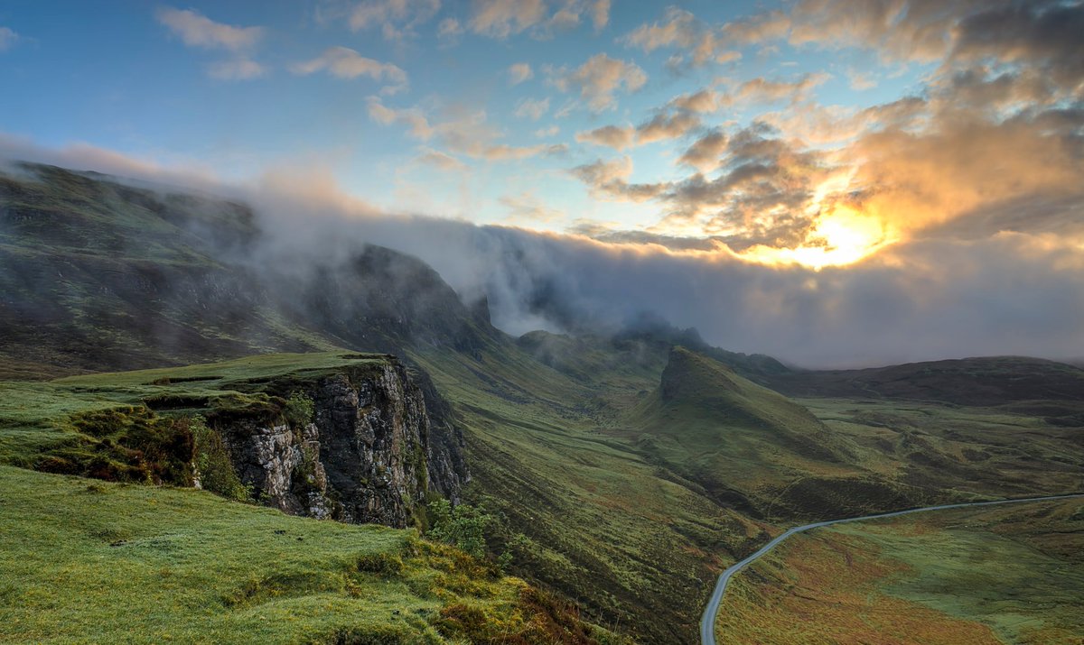 Continium_io's tweet image. One of the most crucial questions about DevOps transformation is “How long does it take to deploy just a single line of code change to production?”

Answers vary from months to seconds indicating a sign of devops maturity.

#DevopsMaturity #DevOps #DevOpsTransformation