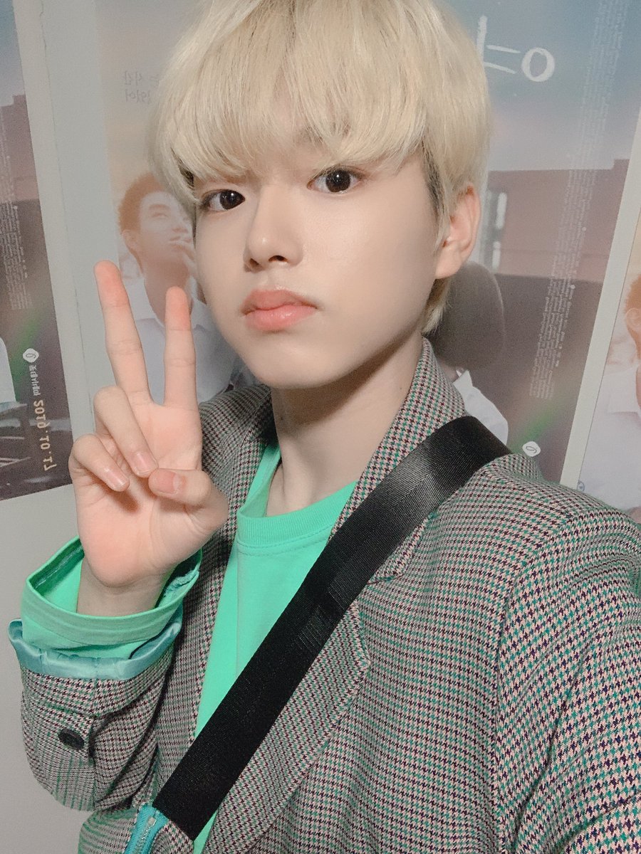 maroo_ent's tweet photo. [#TEENTEEN]

10월 16일 틴틴 다이어리📝

#틴틴 처럼 달콤하고 설렘 가득한 #너를만난여름 

달콤함이 가득한 설렘을 느끼고 싶다면‼️ 여러분들 모두 틴틴하세요🤗

틴틴과 함께라면 앞으로 더욱 설렘 가득해질 거예요💕💕💕

#이진우 #이우진 #이태승
#VERY_ON_TOP https://t.co/i9w2PU4USw