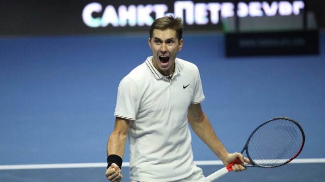 Actusport23's tweet photo. Tennis (ATP Moscou):
Fin du premier tour en Russie:
➡️ La sensation de cette fin de saison, le biélorusse Egor Gerasimov se défait de l’italien Thomas Fabbiano 6/3 6/4.
➡️ Le jeune russe Alen Avidzba bat son compatriote Alibek Kachmazov 6/1 4/6 6/1. https://t.co/WOPNU8TAmx