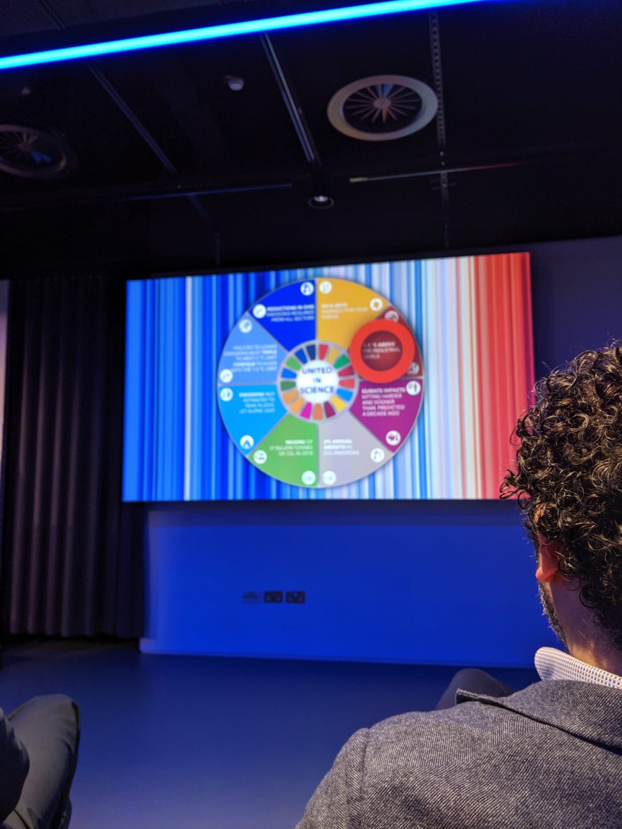 Great to be invited to the #CarbonTrustSummit, interesting talks on corporate sustainability from all, especially @ChrisRapley3131 and <a href="/tetrapak/">Tetra Pak</a>. #sustaintability @Servest_UK