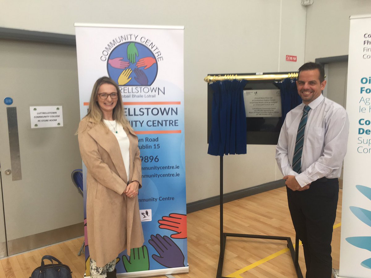emer_currie1's tweet photo. A new community centre for Luttrellstown, another great facility in our community. Fantastic gym and resource for @LuttCC 
I also had a mtg this morning with a group that might need a room here, so it won’t be long filling up
#luttrellstown #progress #d15 https://t.co/5ZNyWDiBsP