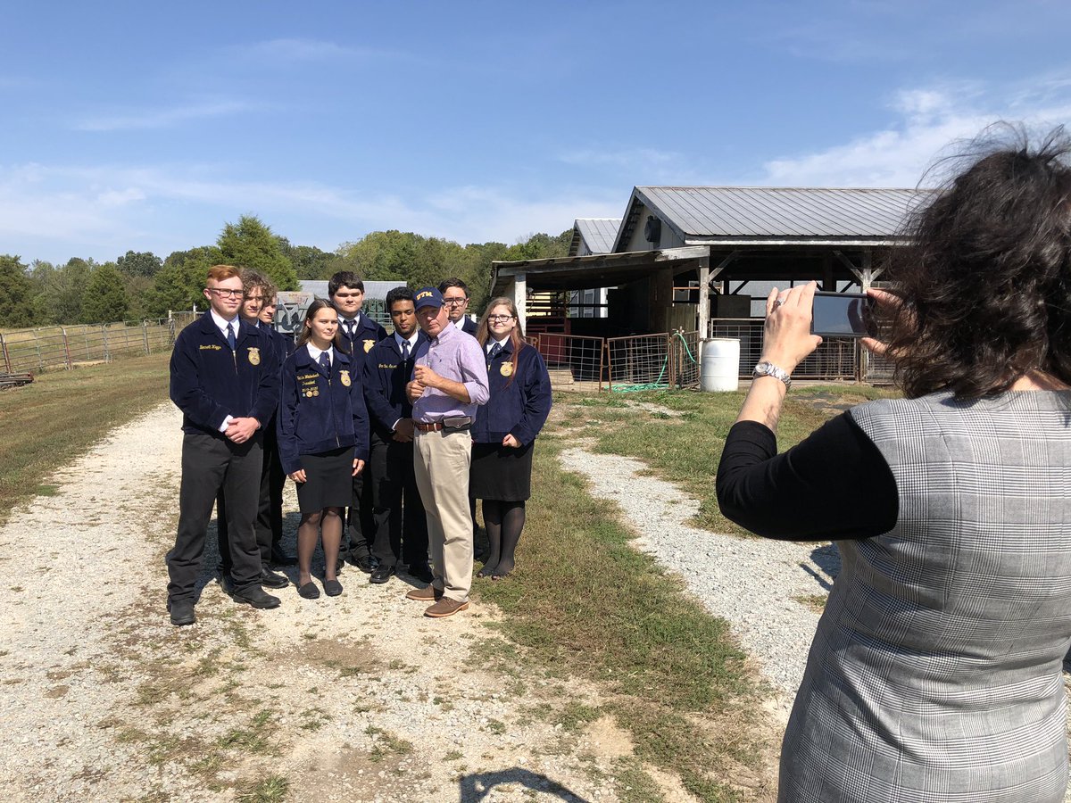 WeakleySchools's tweet photo. Our #FFA students did a GREAT job of showing @TNAgCommish our production farm last week and even had a starring role in his #AgChatwithCharlie! Click here for the full story ... https://t.co/lHFXlyDweT
@TNAgCommish, we look forward to next time! https://t.co/ZTVvjWmjIZ