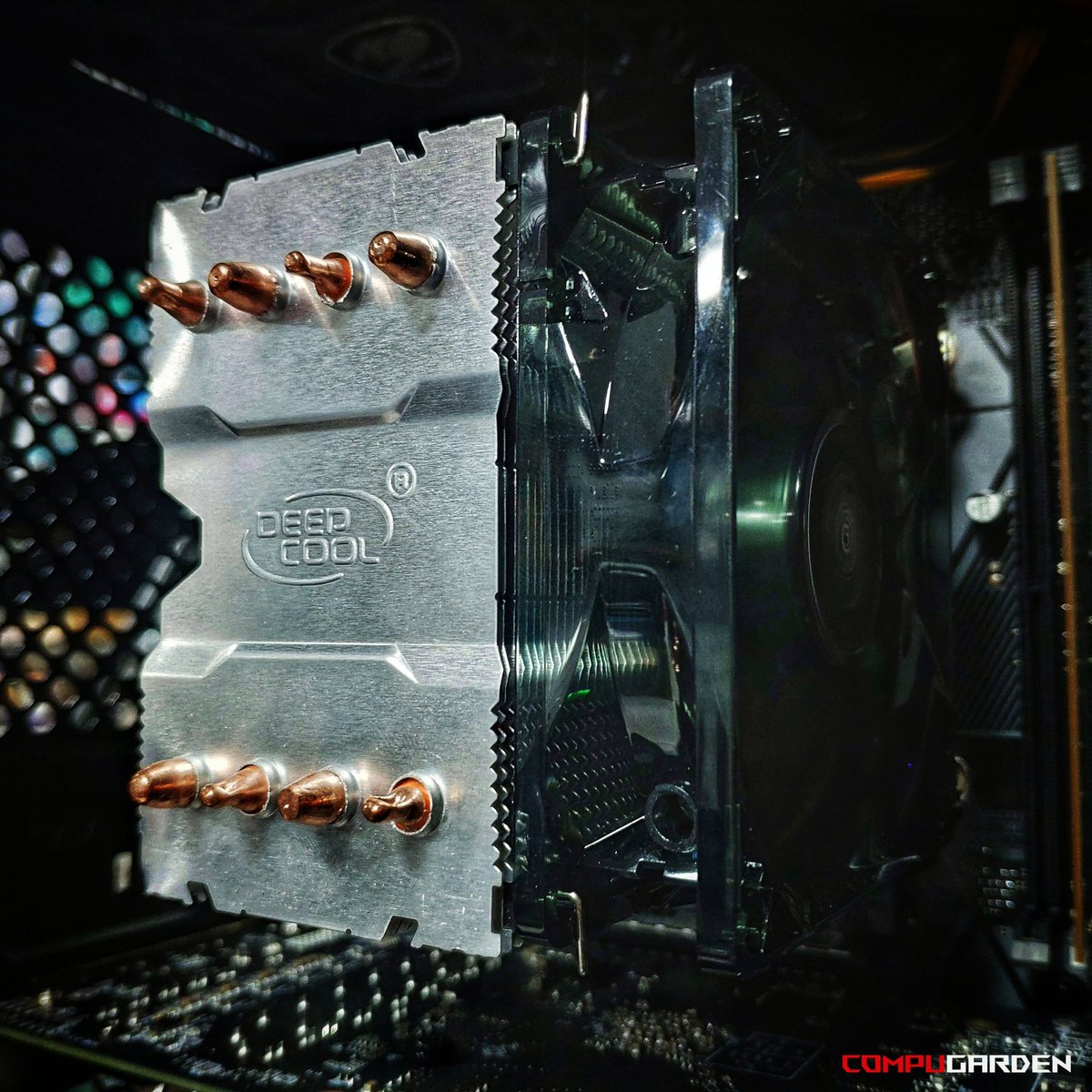 Compugarden1's tweet photo. Deepcool es una marca galardonada en todo el mundo por su increíble calidad y excelente precio 🧐
Encontra la amplia linea de productos Deepcool en Compugarden 😎
#Compugarden #RGB #Deepcool #Cooler #CpuCooler #CpuFan #Gaming #Gamer #PC #HardwareStore #PCGamer #PCMasterRace https://t.co/AmLgb4h7pG