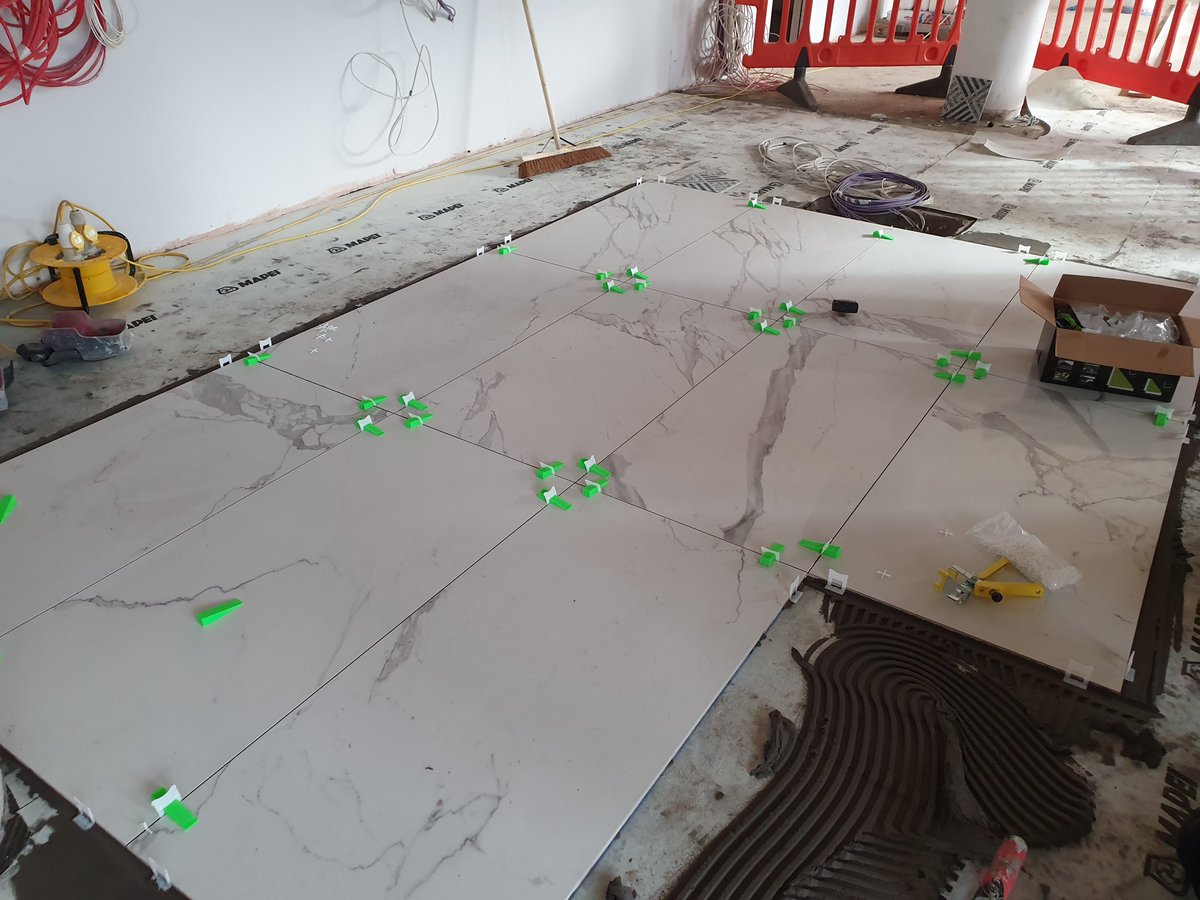 TiletecGroup's tweet image. On site at the new @ibishotelsuk in #Hounslow working with TW Construct Ltd to tile the new reception area.  Prior to tiling we have used @MapeiUKLtd decoupling membrane, latex &amp;amp; adhesives to ensure that the 1200x600 tiles can withstand the high foot traffic. #ukconstruction