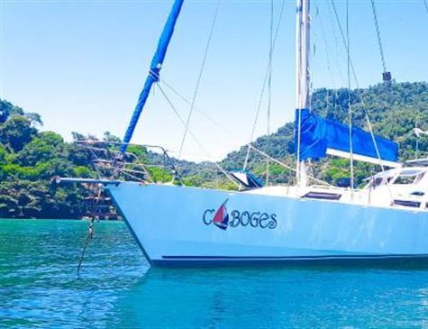 folhape's tweet photo. #REFENO | Barco gaúcho conquista Troféu Tartaruga Marinha pela segunda vez - https://t.co/JKwQp1Oa0M https://t.co/KvIZYJktsl