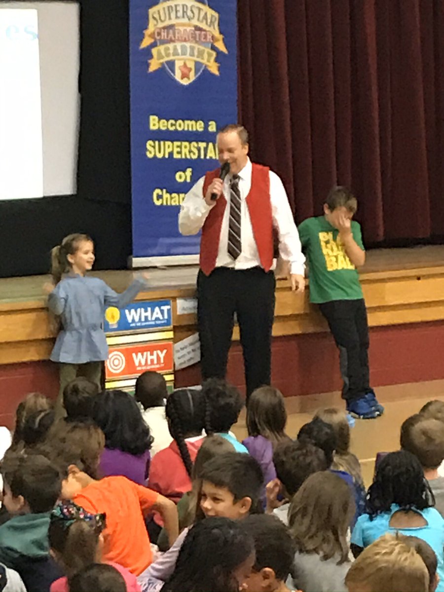 strattonprinci1's tweet photo. Stratton School continues to emphasize the importance of positive, respectful behavior. Today it was done with a little humor provided by Adam Ace and the Character Academy @swsd_ccs https://t.co/w0XXaHw62M