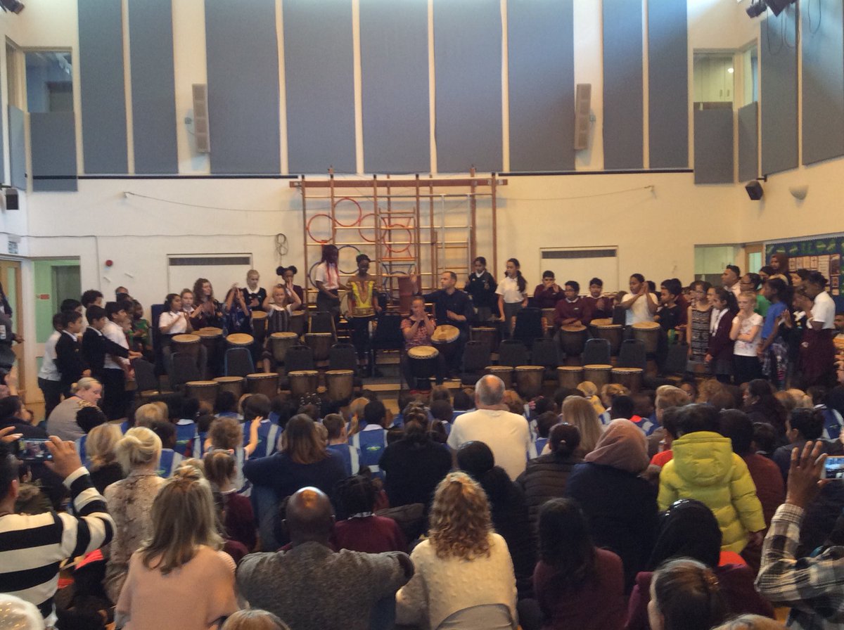 downsviewcroyy1's tweet photo. Year 6 bring down roof! Fabulous drumming #BlackHistoryMonth2019 #BlackHistoryMonthUK https://t.co/8ahaRm00br