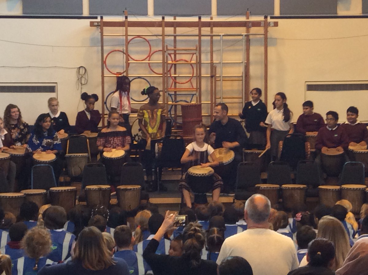 downsviewcroyy1's tweet photo. Year 6 bring down roof! Fabulous drumming #BlackHistoryMonth2019 #BlackHistoryMonthUK https://t.co/8ahaRm00br