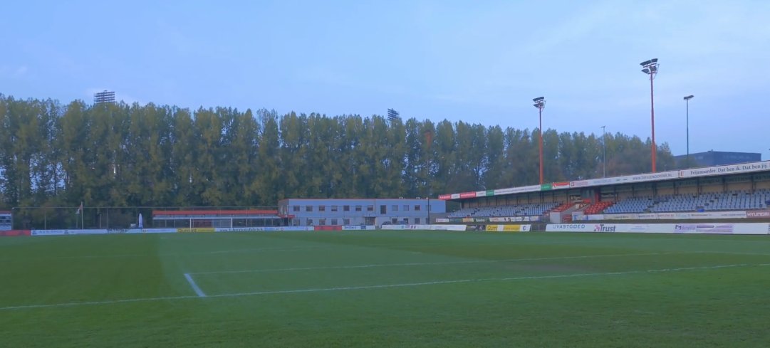 De 2e fase van de sloop van #Varkenoord is in volle gang. We kijken vooruit én blikken terug, met (onder andere) de oud-archivaris van SC #Feyenoord. Over Jan Boskamp, Cruijff en het huisje van Hans Kraay. stadionpark-rotterdam.nl/nieuws/volop-g…