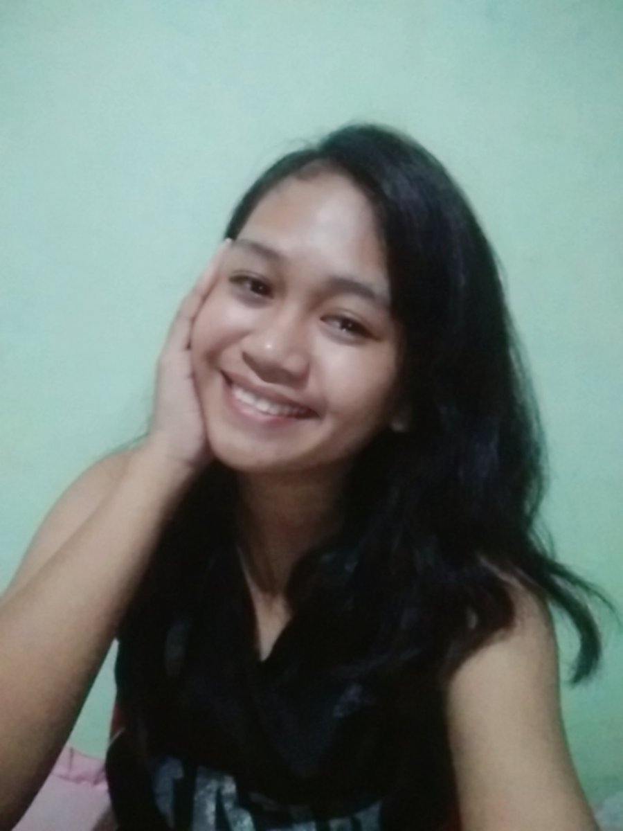 iamsweetanne98's tweet image. Goodevening guys.
#SignsOfAging 😁😅😂