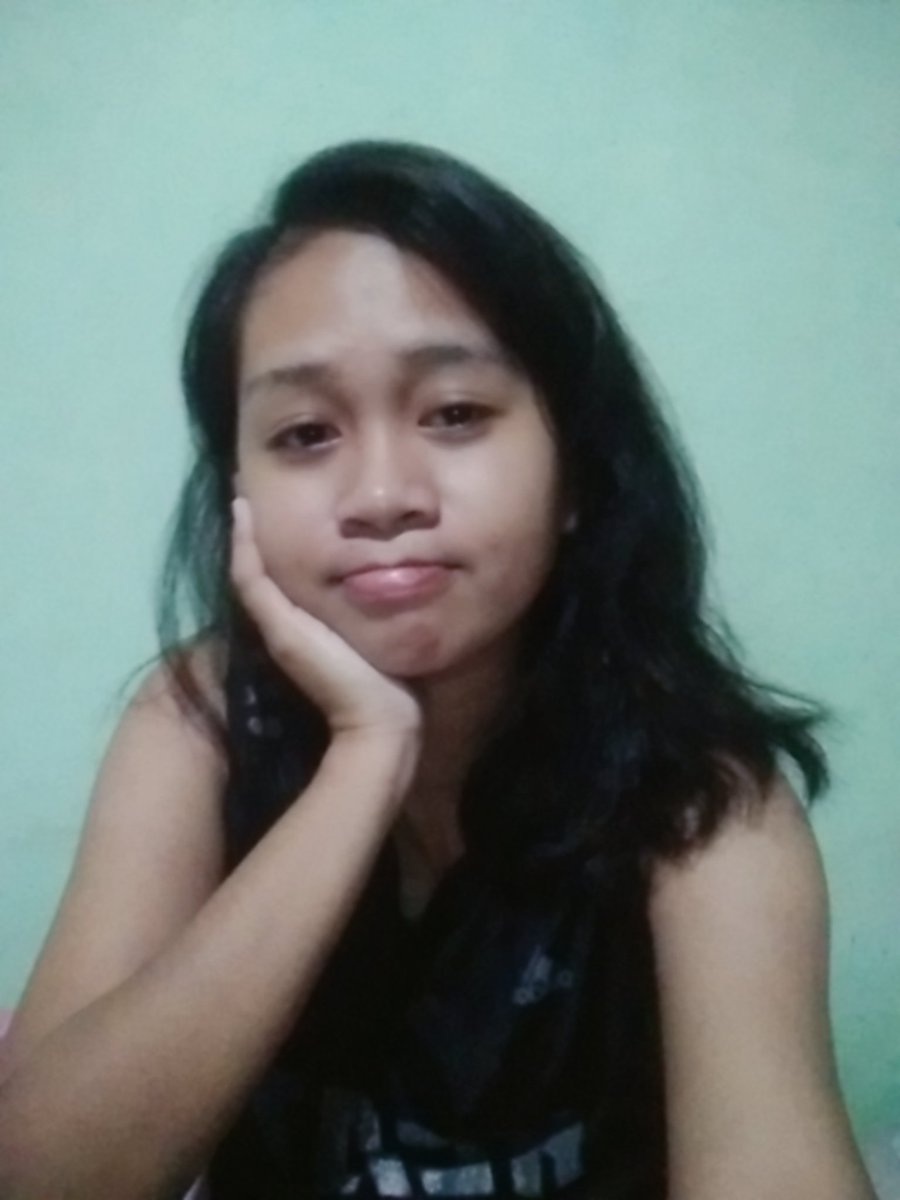 iamsweetanne98's tweet image. Goodevening guys.
#SignsOfAging 😁😅😂