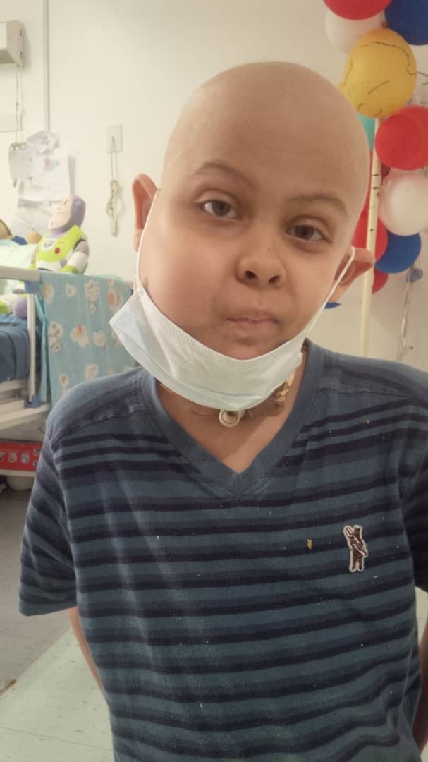 MamaLisVzla's tweet photo. #ServicioPúblico Miguelito es uno de nuestros guerreros que lleva una fuerte #LuchaContraElCancer, para poder iniciar su ciclo de quimioterapia necesita con URGENCIA 3 ampollas de Ifosfamida de 1Gr. Quien pueda donar o vender a precio accesible contactarnos. @Farmarato https://t.co/8xi86pqMWp