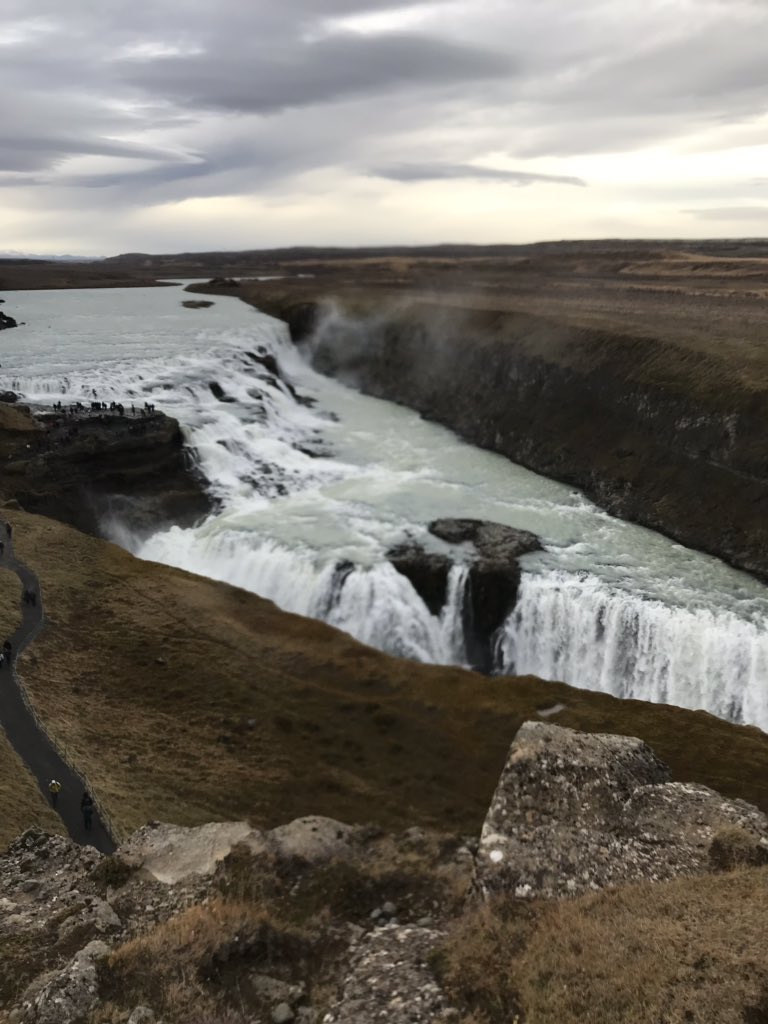 HildenGrange's tweet photo. #Gullfoss #HGinIceland #HalsburyTrips #RealGeography https://t.co/HNNzoo0EF1