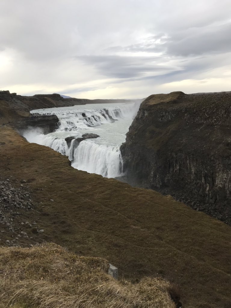 HildenGrange's tweet photo. #Gullfoss #HGinIceland #HalsburyTrips #RealGeography https://t.co/HNNzoo0EF1