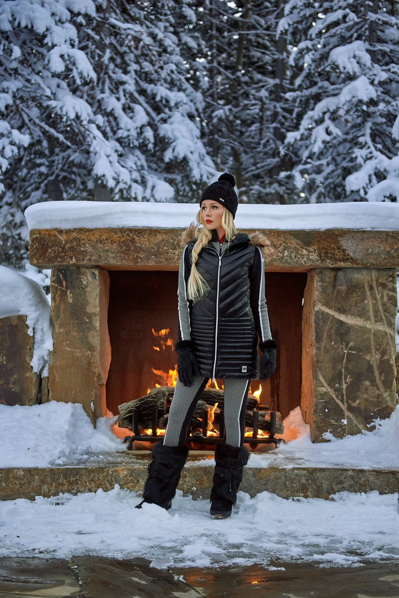 Unique design, elegant style and comfort that is second to none. Treat yourself this season and discover the Descente difference #descente #mountainlifestyle #feelthedifference