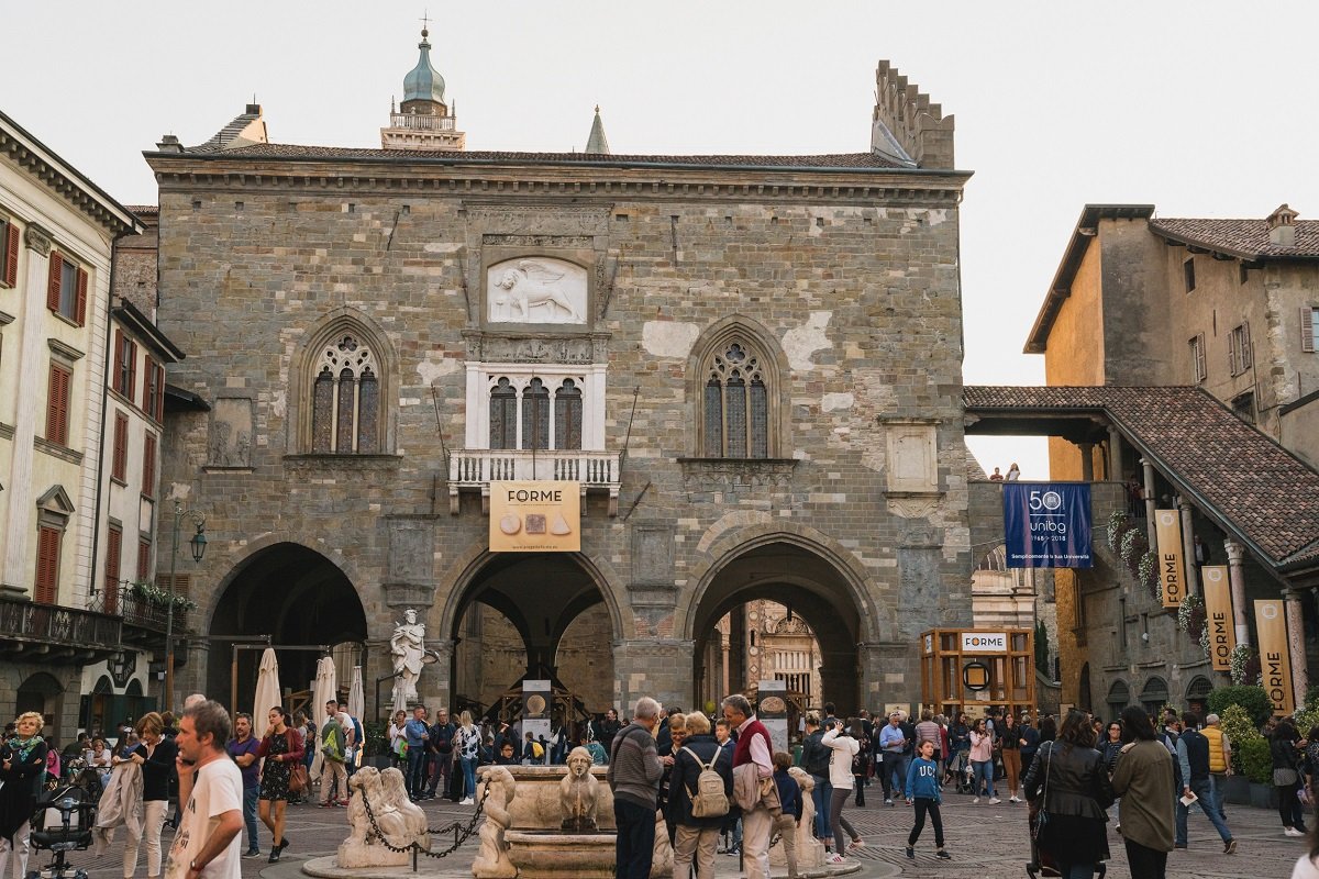 ilfiorino's tweet photo. Domani e venerdì 18 ottobre saremo nella bellissima Bergamo al #B2Cheese, la fiera internazionale rivolta agli operatori di settore che si svolge nell'ambito del @progetto_forme. Ci trovate nello stand 126 della Fiera di #Bergamo https://t.co/kvoTxJGlW4