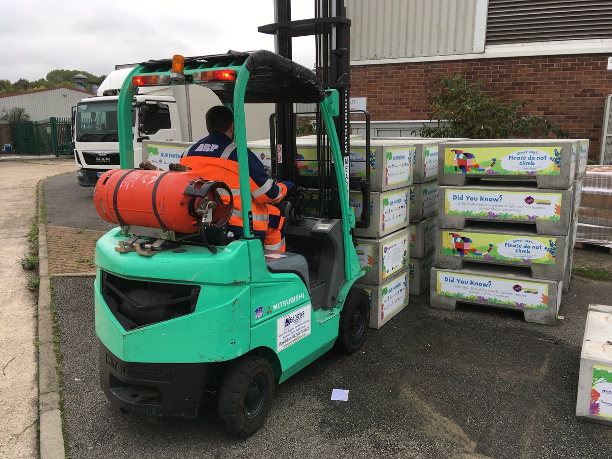 ElmerSuffolk19's tweet photo. Yesterday we said goodbye to our concrete plinths as they set off down to Kent to be used for @Elmermaidstone. Huge thanks to @ABP_SSP for providing a forklift driver, CARS Ipswich for the forklift, and @Gallagher_Team for all your help! #elmersuffolk19 #tonsoffunforeveryone https://t.co/bVvNxFpDr9