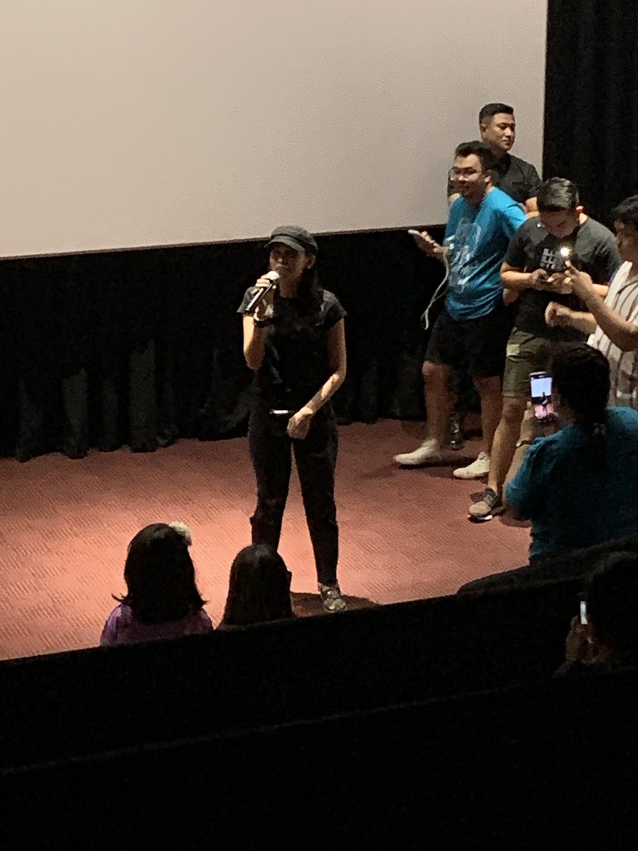 armainedei's tweet image. Up close &amp;amp; personal @mainedcm waaahhhh I Love You sobra mo akong ginulat sa SMaison Conrad😘🤭😭ang galing galing mo bibigurl😘💐thank you sa Team Pahavs
#MaineMendoza
#IsaPaWithFeelingsNowShowing