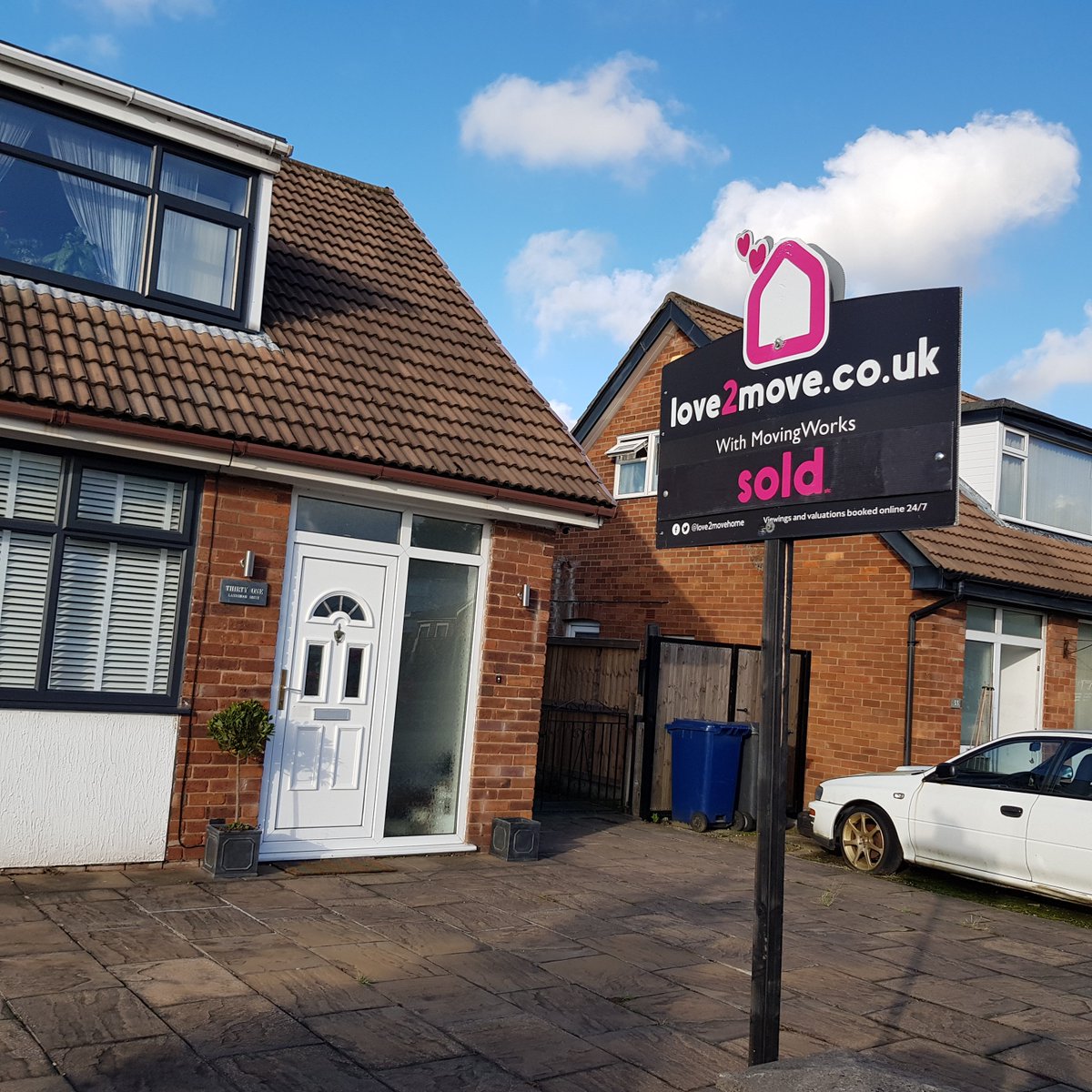 (love2moveagents) Twitter