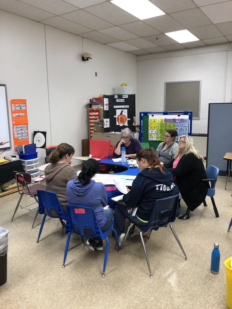 BednarikTerri's tweet photo. So very proud of these amazing educators who take teaching and learning very seriously! #professionals at work! #teaching reading to our students is fun! 👩‍🏫 📖 #learningisfun https://t.co/K8Aph6nI7J