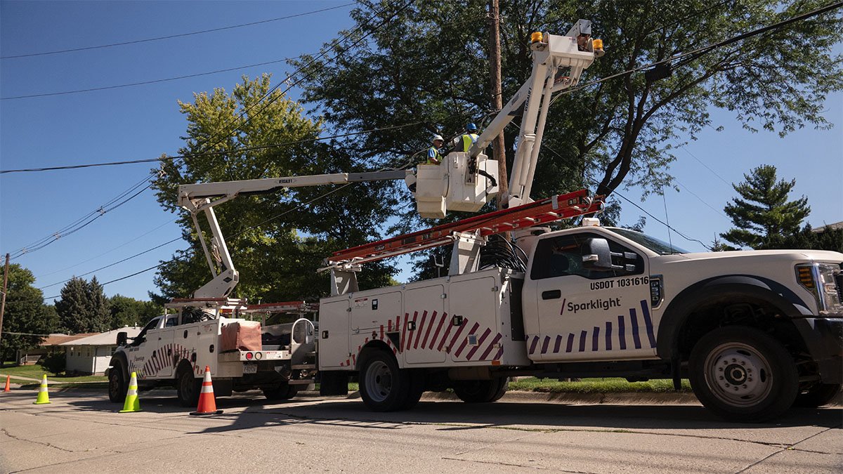 sparklightcares's tweet photo. Sparklight is #NowHiring Field Technicians in #McCallID! Apply today to join our growing team! #sparklightcareers #jobs #career #telecomcareers #hiring #fieldtech #fieldtechnician #mccallidaho #nampaidaho #cascadeidaho #donnellyidaho #newmeadowsidaho https://t.co/RF6asU5pdd https://t.co/J8ESA9TGty