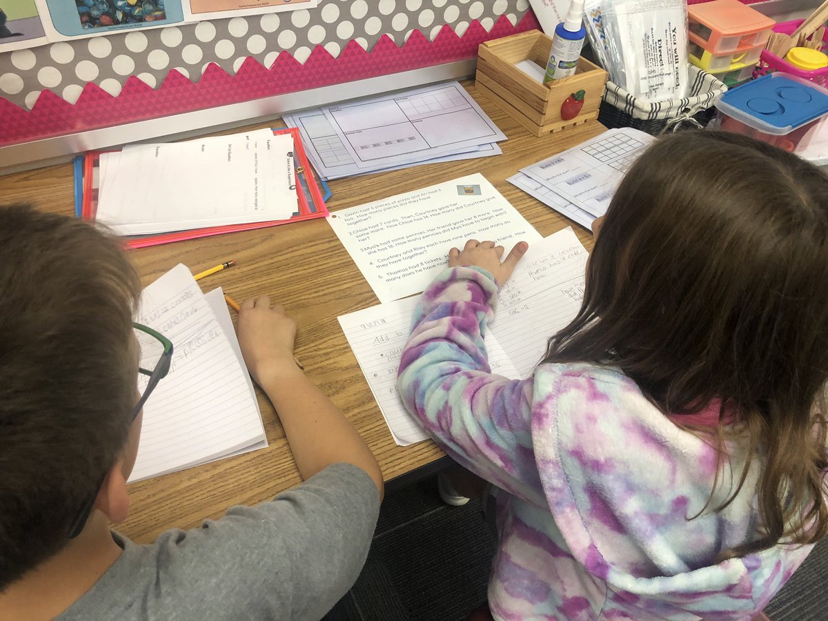MrsGstilllearns's tweet image. @MSXLions students at different stages of practicing benchmark fluency facts! The discussions are also great! #mathrunningrecords @AnnEliseRecord #buildingfactfluency