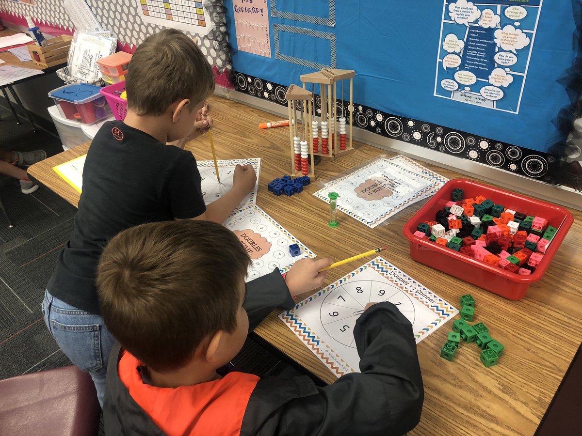 MrsGstilllearns's tweet image. @MSXLions students at different stages of practicing benchmark fluency facts! The discussions are also great! #mathrunningrecords @AnnEliseRecord #buildingfactfluency