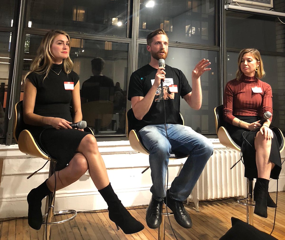 current's tweet photo. "Having a social impact mission as a company's north star makes roadmap prioritization more efficient. You only need to determine which features advance the mission faster." Our CTO @trevorkmarshall spoke on Current's mission &amp; how it drives business on a @NYCFintechWomen panel. https://t.co/90XF2PI424