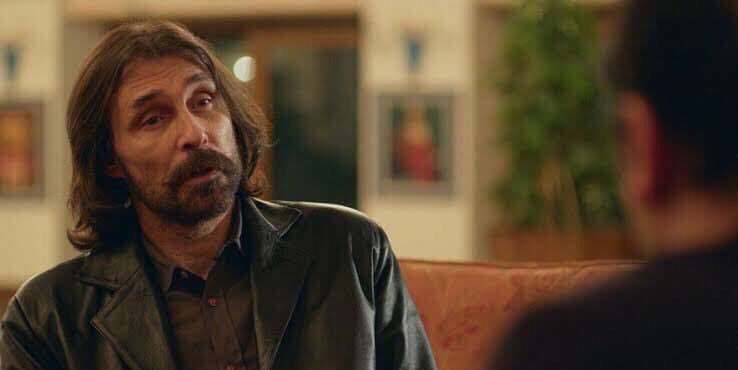 Herkes hata yapar dedik, 
Ortalığın anasını siktiniz!