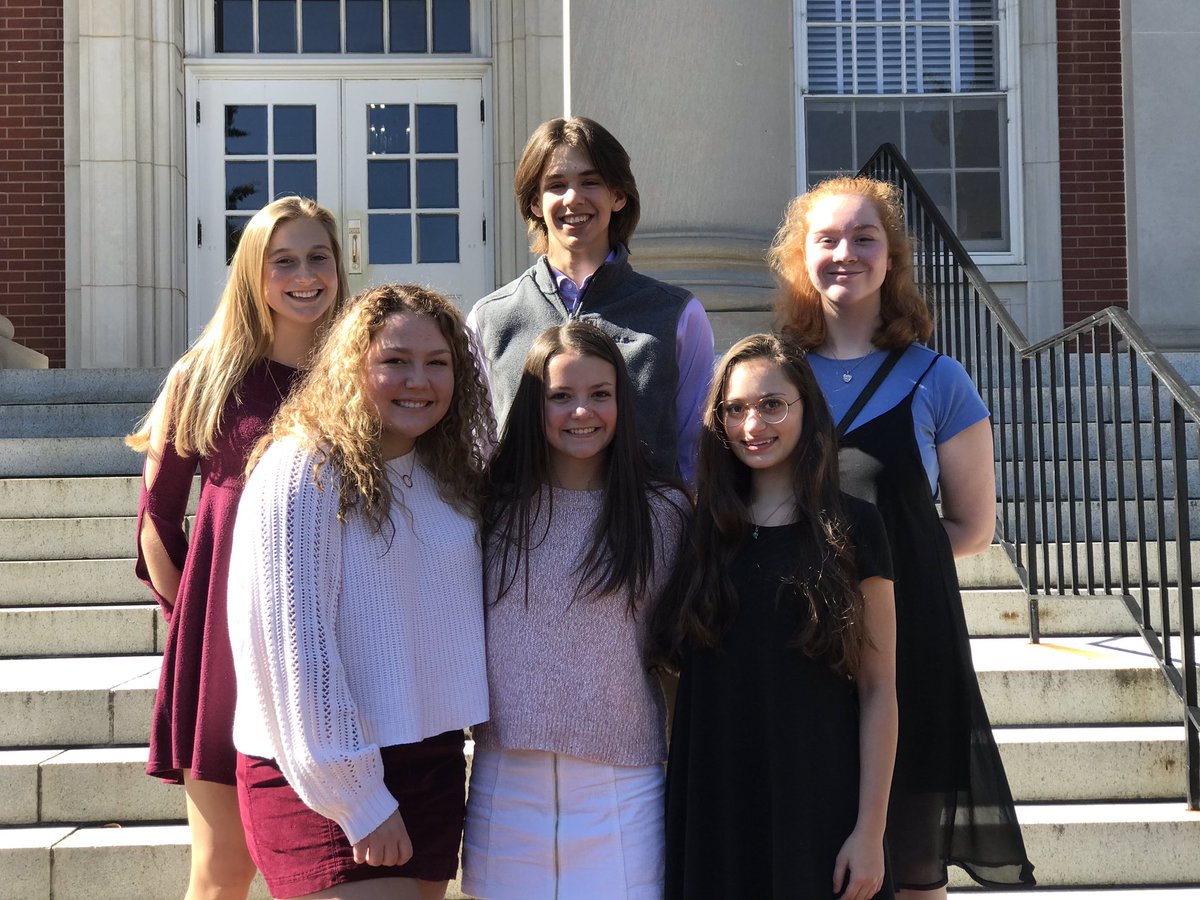 Kettle Run FBLA at UMW for the Germanna Region Fall Conference! #vafbla #kettlerunfbla #marywash #2019fallconference <a href="/VAFBLA/">Virginia FBLA</a>