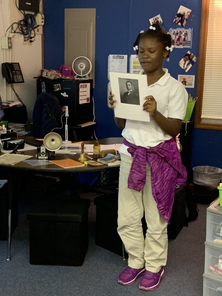LESGameChangers's tweet photo. Today we had an awesome and informative visit from @HistColumbia and the civil rights traveling trunk. Ss were engaged and learned about SC connection to the civil rights movement. #GameChanger #WatsonsGoToBirmingham #TravelingTrunk #SCActivists #DLIQ @pgespanda @RichlandOne https://t.co/o4GD0JdjmS