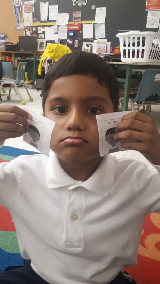 _MrsMartino's tweet image. Learning about Emotions in ELP Health class today @TCDSB #BlessedTrinity